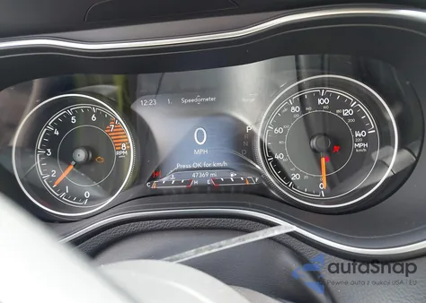 2021 Jeep Cherokee Limited Fwd z USA, uszkodzony, nr VIN 1C4PJLDX9MD119832